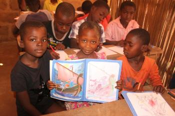 Le Togo avec les Petits Génies-Nouveau: la classe des  Petits Génies